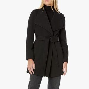 Calvin Klein
Women's Asymmetrical Belted Wrap Coat‎ Size 2X